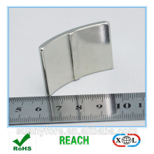 powerful arc elastic magnet